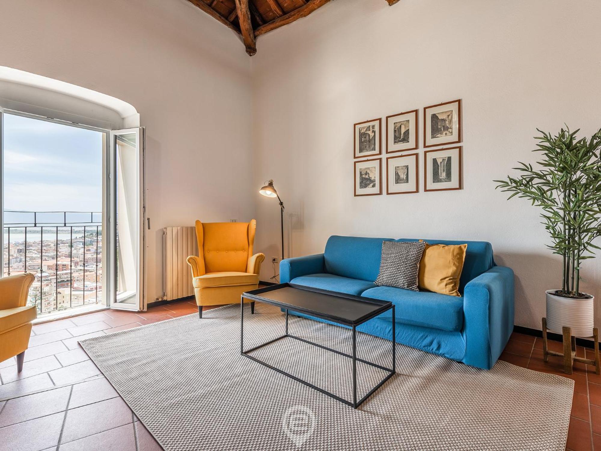 City View Apartment *